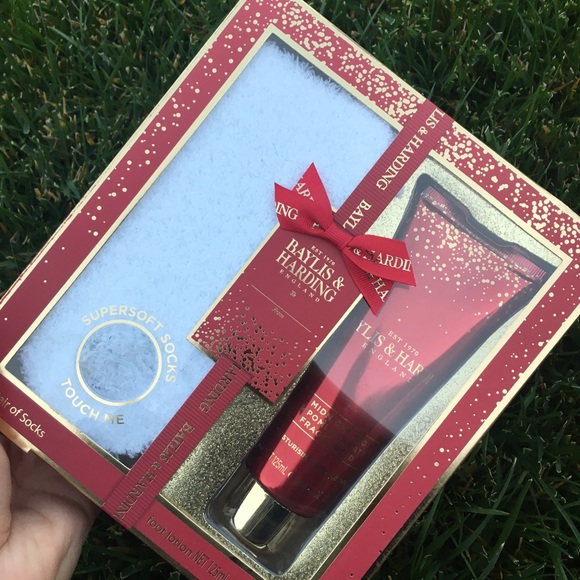 NWT BaylisHarding body lotion&socks soft set - Picture 2 of 8